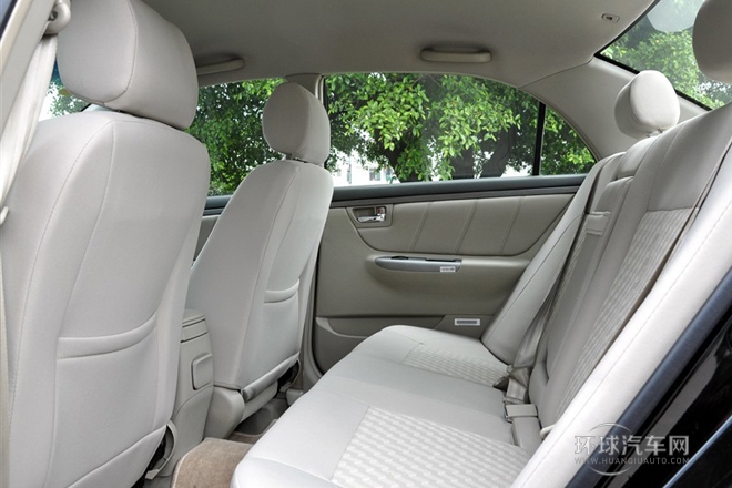 2011款 新銳版 1.5L 手動標準型