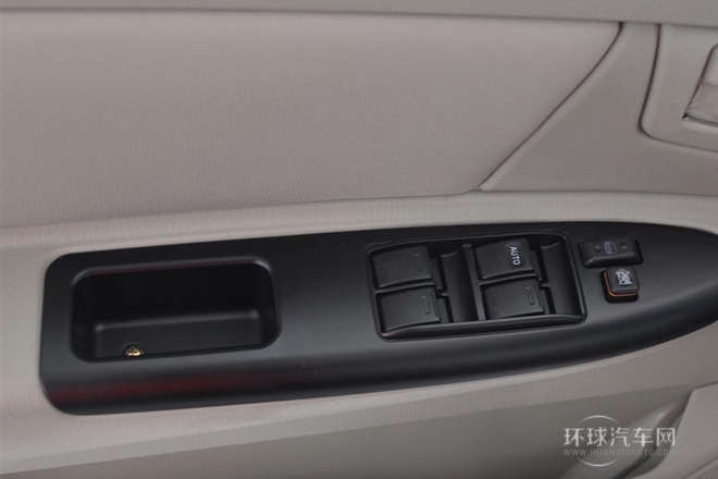 2011款 新銳版 1.5L 手動超值型