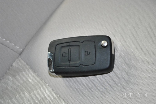 2011款 新銳版 1.5L 手動基本型