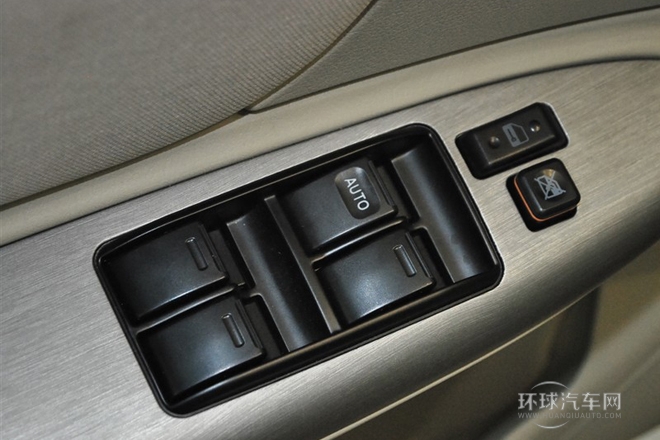 2011款 新銳版 1.5L 手動基本型