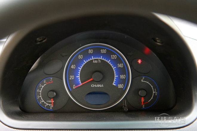 2012款 1.0L 手動(dòng)親情版 國IV