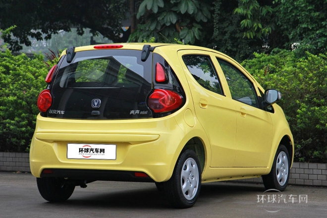 2012款 1.0L 手動(dòng)親情版 國(guó)IV