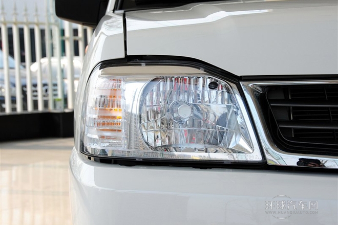 2011款 2.5T柴油兩驅標準型