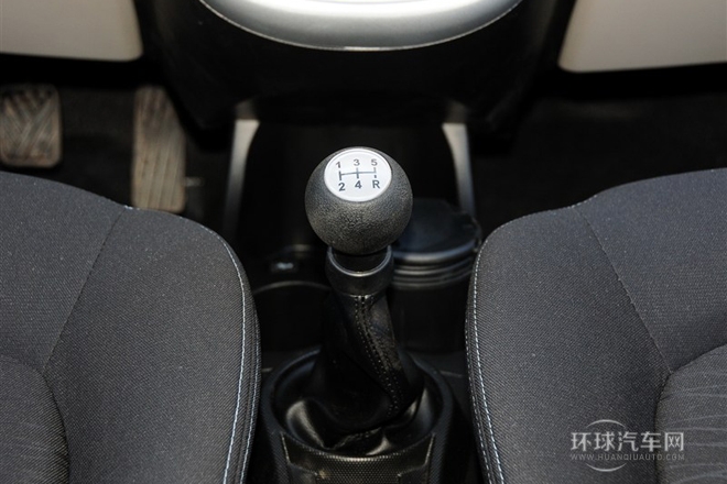 2012款 1.0L 手動時尚版 國V