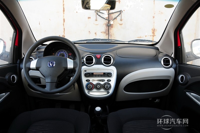 2012款 1.0L 手動時尚版 國V