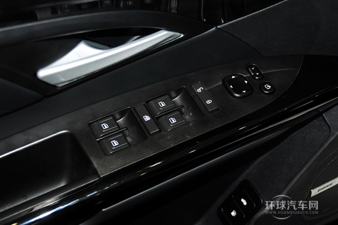 2013款 2.0T 豪華版