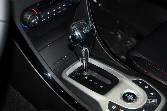 2013款 2.0T 豪華版