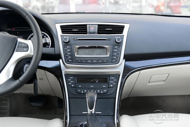 2013款 1.8T 自動精英型 國IV