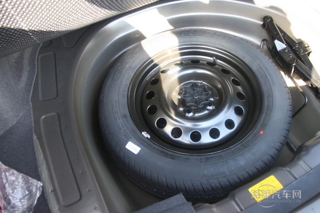 2011款 新銳版 1.5L 手動舒適型