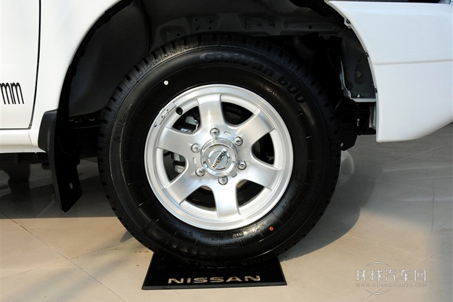 2011款 2.4L汽油兩驅(qū)標(biāo)準(zhǔn)型