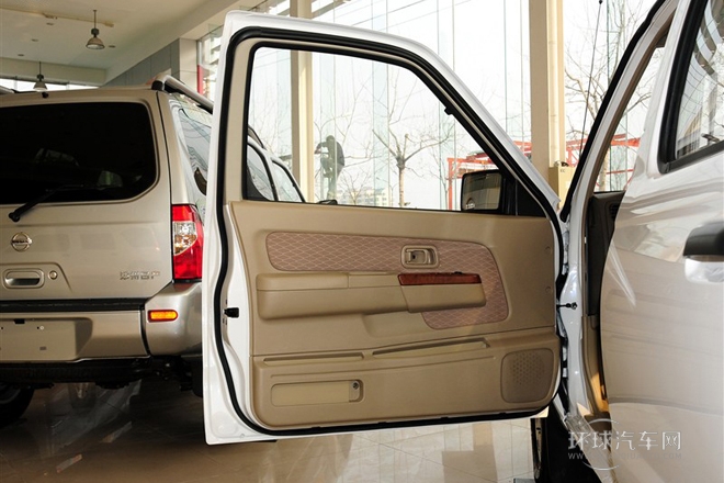 2011款 2.4L汽油兩驅標準型