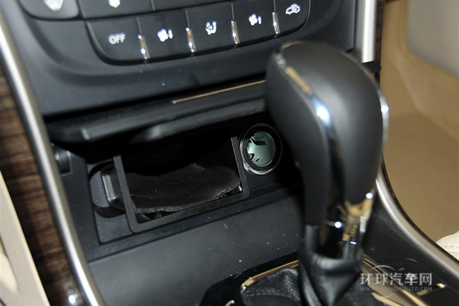 2013款 1.8T 自動精英型 國V