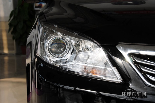 2013款 1.8T 自動(dòng)精英型 國(guó)V