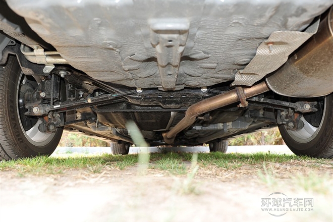 2013款 1.8T 自動旗艦型 國V