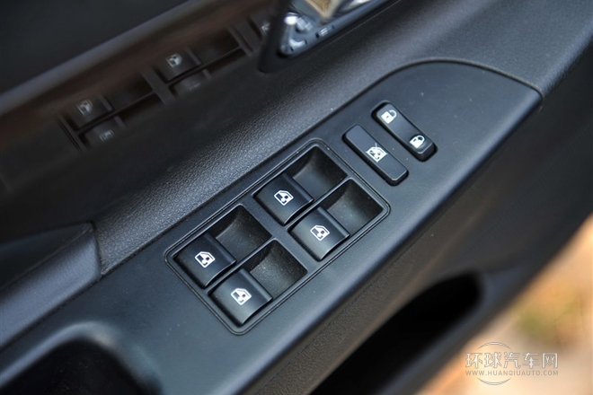 2013款 1.8T 自動(dòng)旗艦型 國V