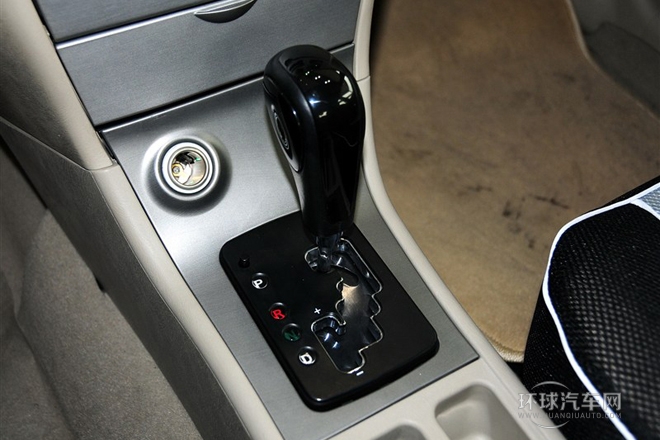 2012款 1.8L 自動精英型