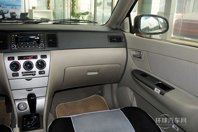 2012款 1.8L 自動(dòng)精英型