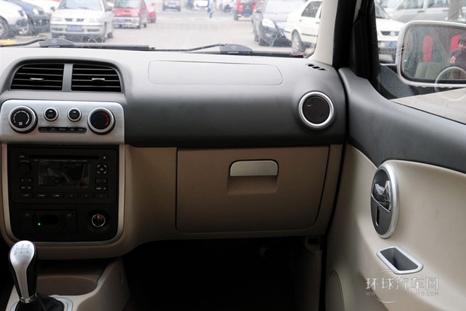 2010款 1.5L 手動豪華型