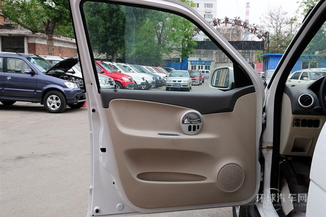 2010款 1.5L 手動豪華型