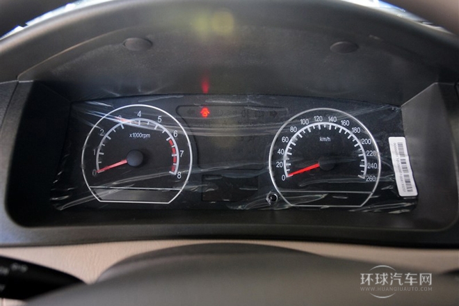 2012款 1.8L 自動尊貴型