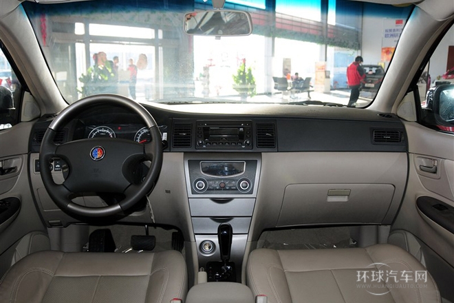 2012款 1.8L 自動尊貴型