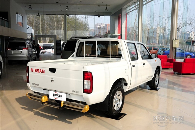 2011款 2.4L汽油兩驅(qū)高級(jí)型