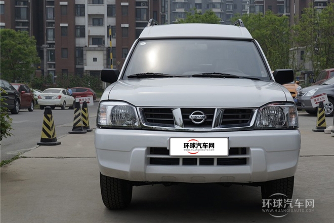 2013款 2.4L兩驅高級型5座ZN6494