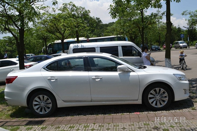 2013款 1.8T 自動尊貴型 國IV