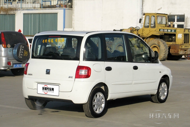 2010款 1.6L 汽油天窗尊貴型5座