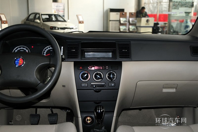 2012款 節(jié)能版 1.5L 手動(dòng)超悅型