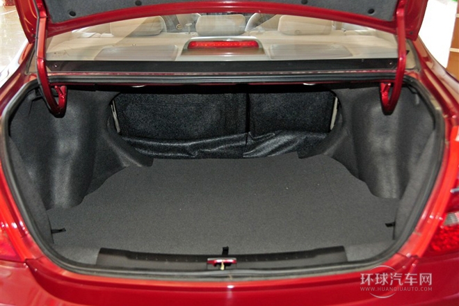 2012款 節能版 1.5L 手動進取型