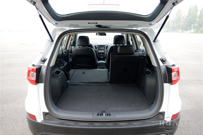 2013款 2.0L 手動舒適型 國IV