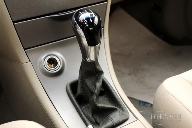 2012款 節能版 1.5L 手動精英型