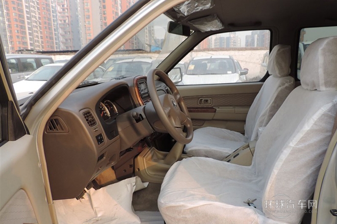 2012款 2.4L四驅標準版7座ZN6494