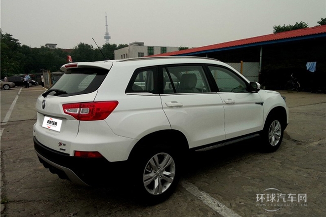 2013款 2.0L 手動舒適型 國IV