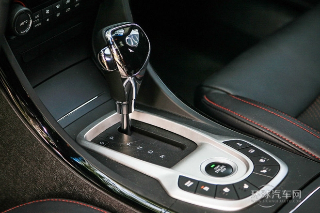 2013款 2.3T 豪華版