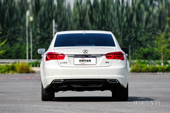 2013款 2.3T 豪華版