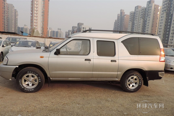 2012款 2.4L四驅(qū)標(biāo)準(zhǔn)版7座ZN6494