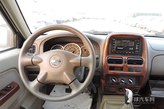 2012款 2.4L四驅高級版7座ZN6494