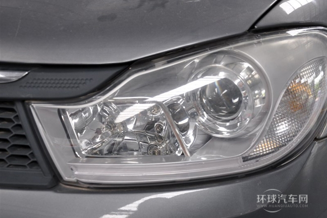 2011款 1.5L 手動尊貴型