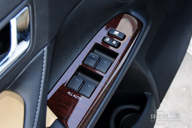 2013款 2.5V 尚銳版