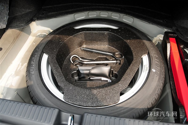 2013款 2.5V 尚銳導(dǎo)航版