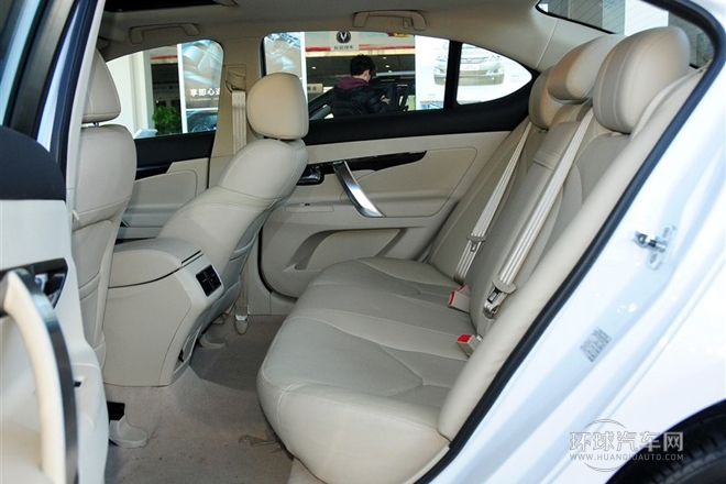 2013款 2.0L 自動豪華型 國IV