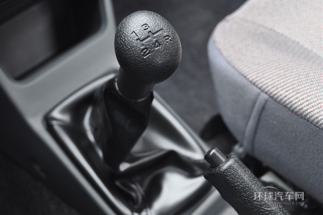 2010款 0.8L 實用型