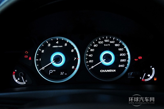 2013款 2.0L 自動(dòng)豪華型 國(guó)IV