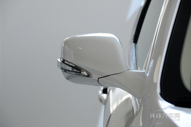 2013款 2.0L 自動豪華型 國IV