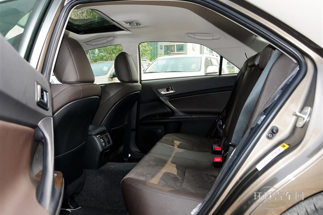 2013款 2.5V 尚銳導航版