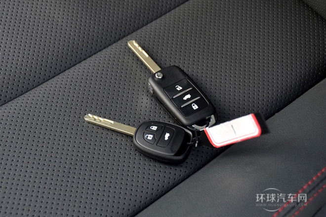 2014款 1.5T 自動運動尊貴型