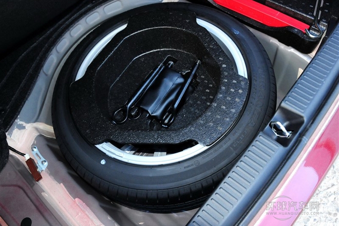 2013款 2.5V 尊銳導航版