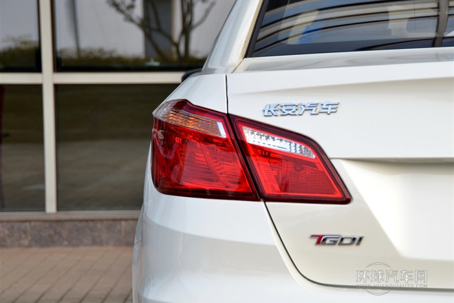 2014款 1.5T 自動運動尊貴型